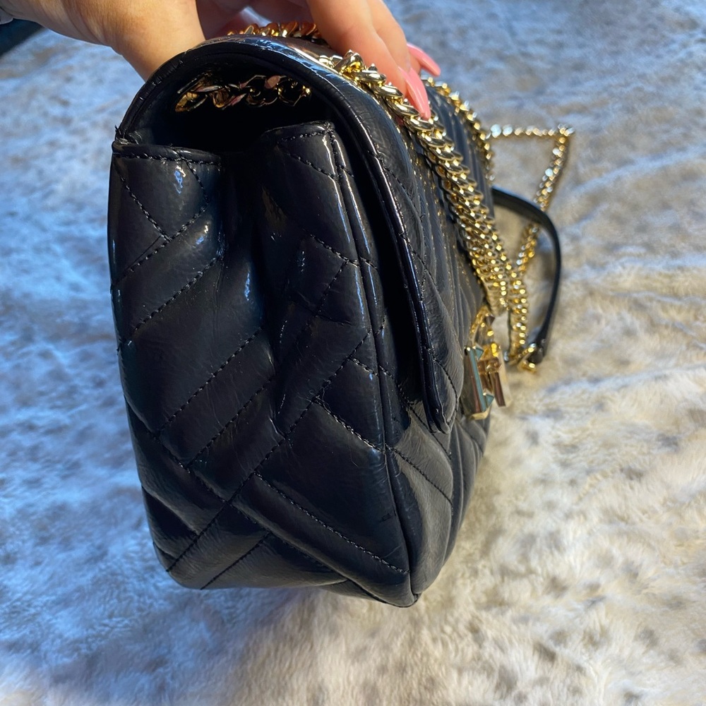 Michael Kors Peyton Shoulder Bag - Picture 4 of 7